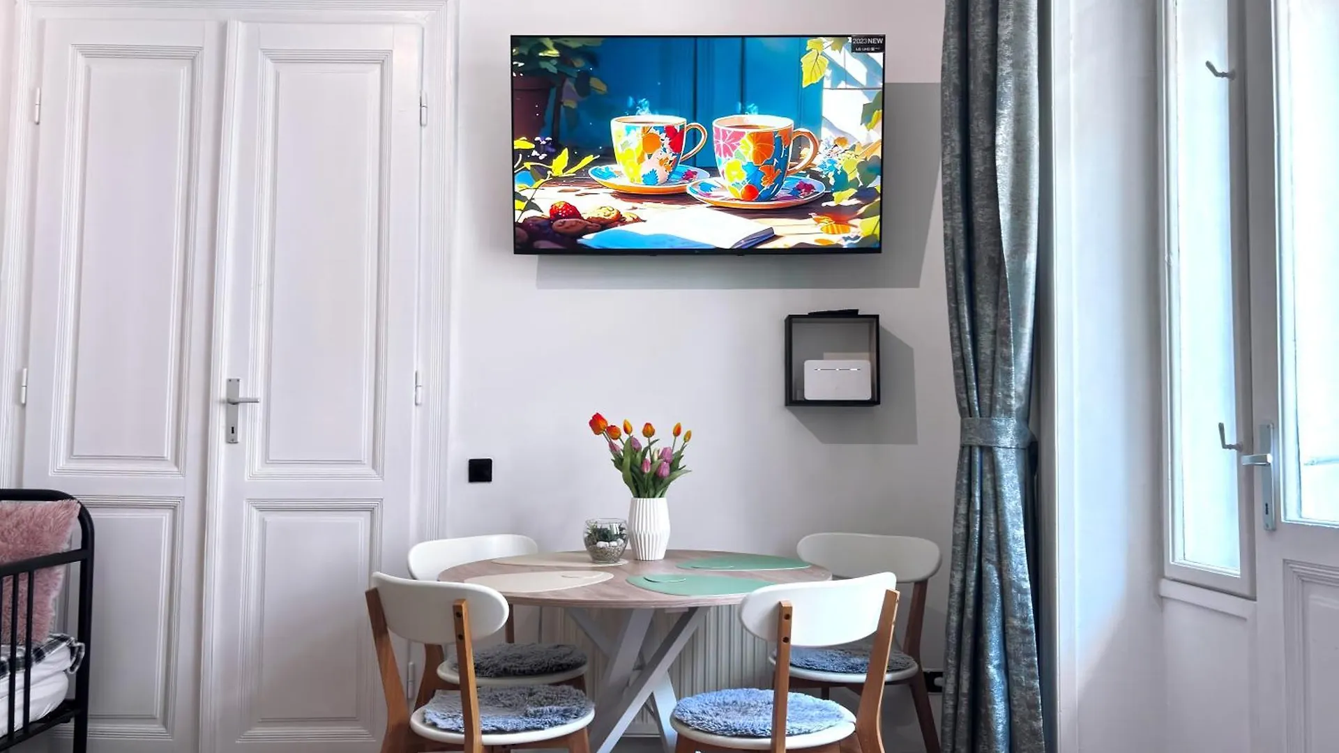 Big And Comfortable Mariahilfer Apartment Vienna