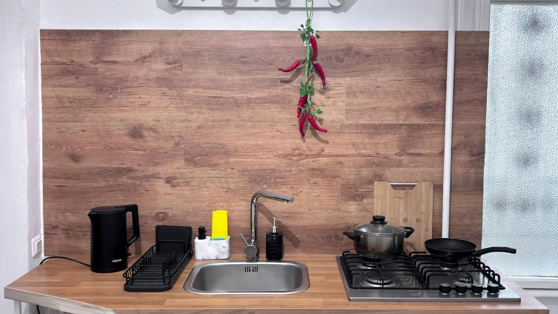 Big And Comfortable Mariahilfer Apartment Vienna Austria