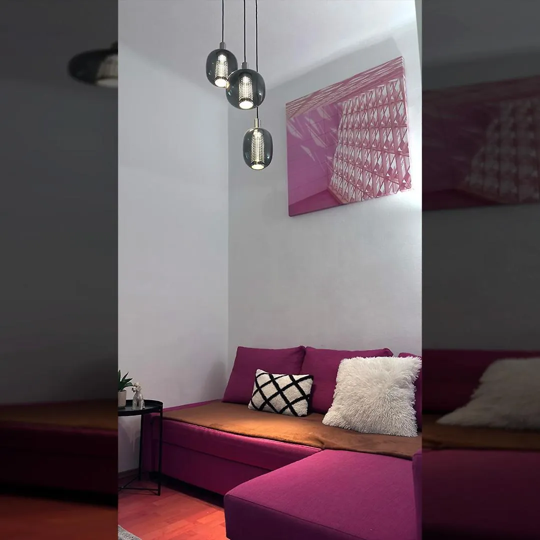 Big And Comfortable Mariahilfer Apartment Vienna