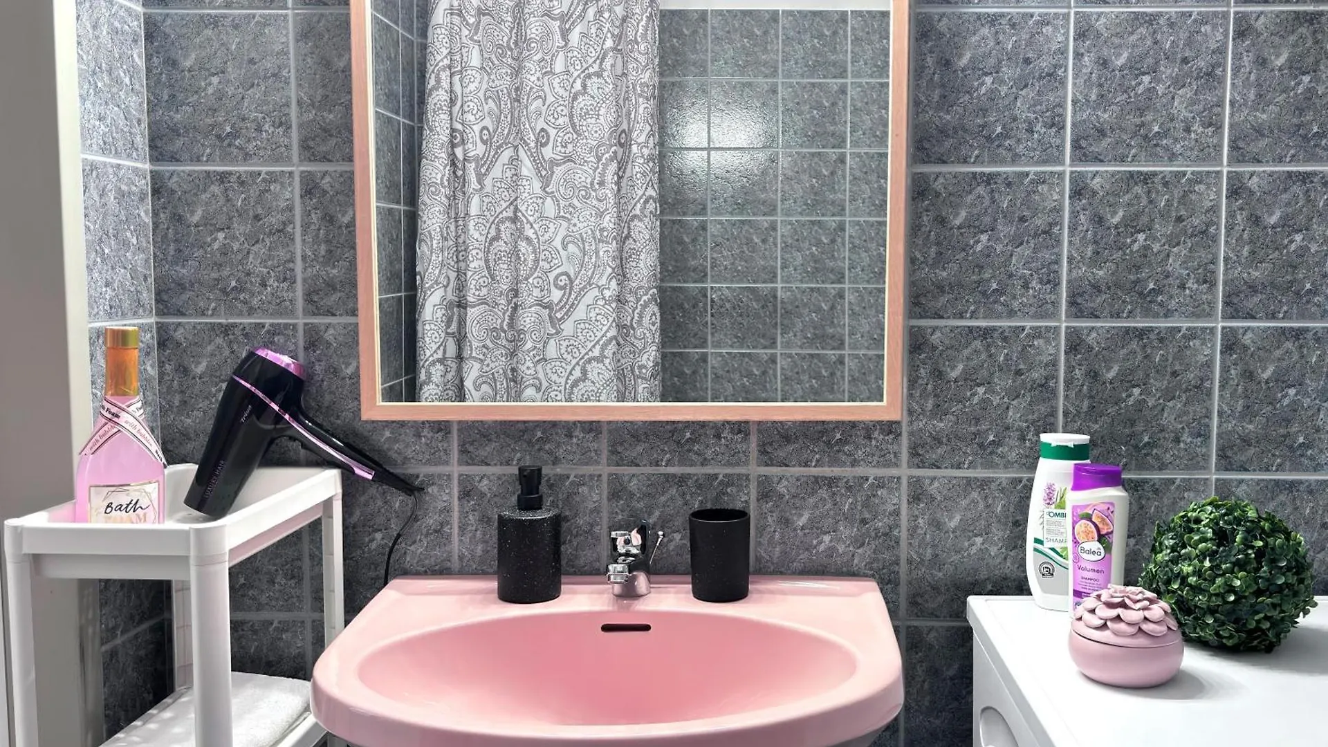 Big And Comfortable Mariahilfer Apartment Vienna 0*,