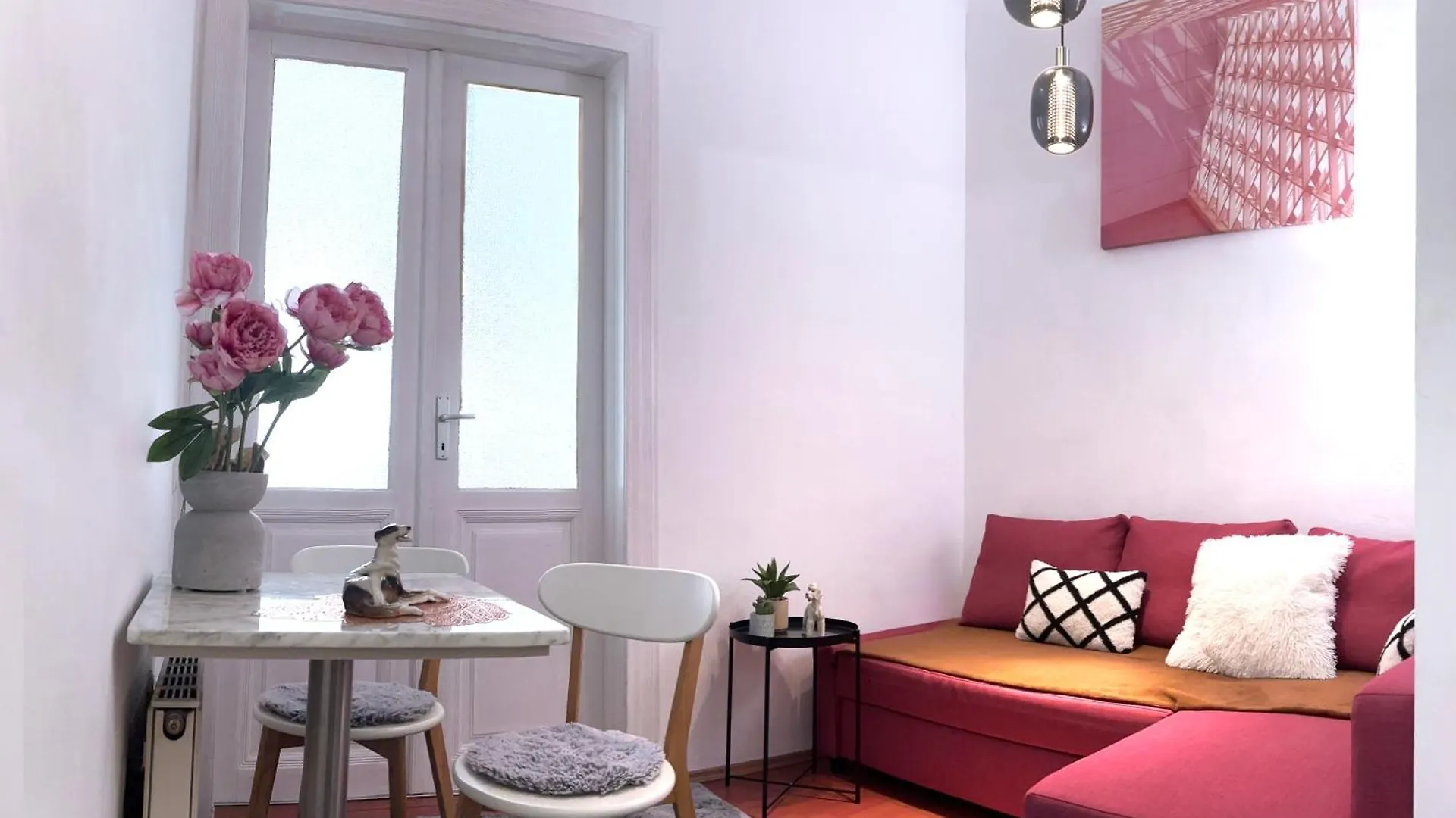 Big And Comfortable Mariahilfer Apartment Vienna